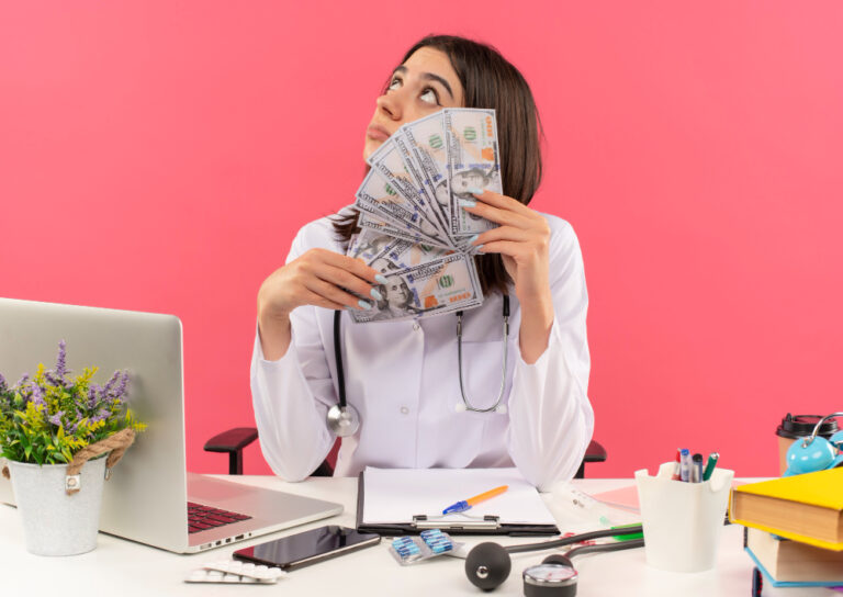 Dream Bigger: Overcoming the Fear of Starting Your Own Business as a Nurse